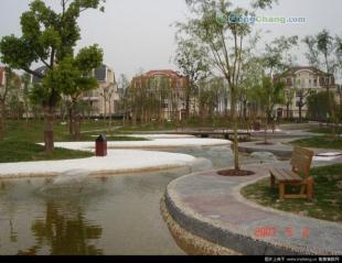 專業(yè)保潔服務(wù)，為臺州三區(qū)及溫嶺家庭提供潔凈新體驗